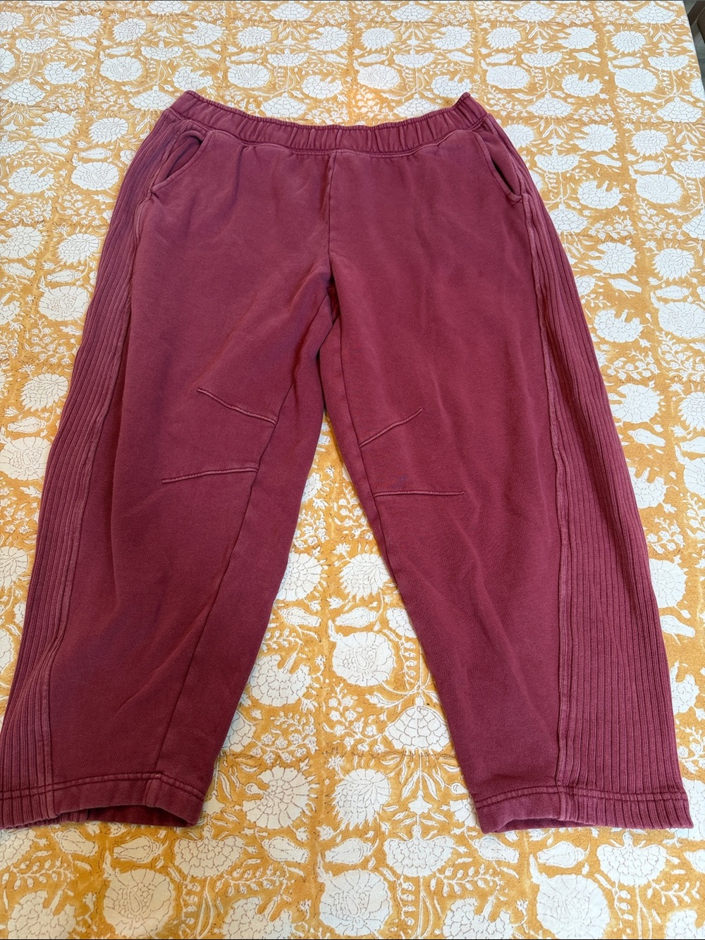 aerie large Burgundy wine red Cropped Rib-Panel Jogger Pants pockets elastic